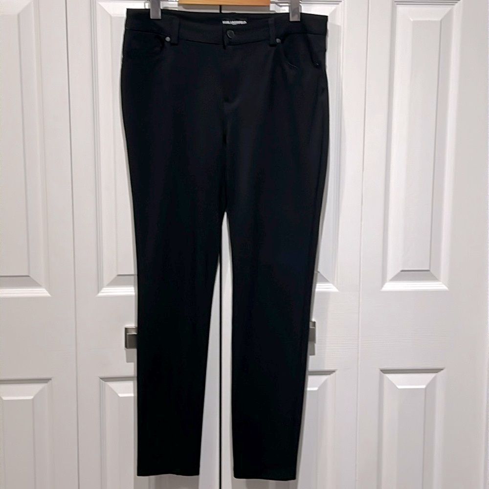 Karl Lagerfeld Black Stretch Straight‎ Leg Pants Size 8